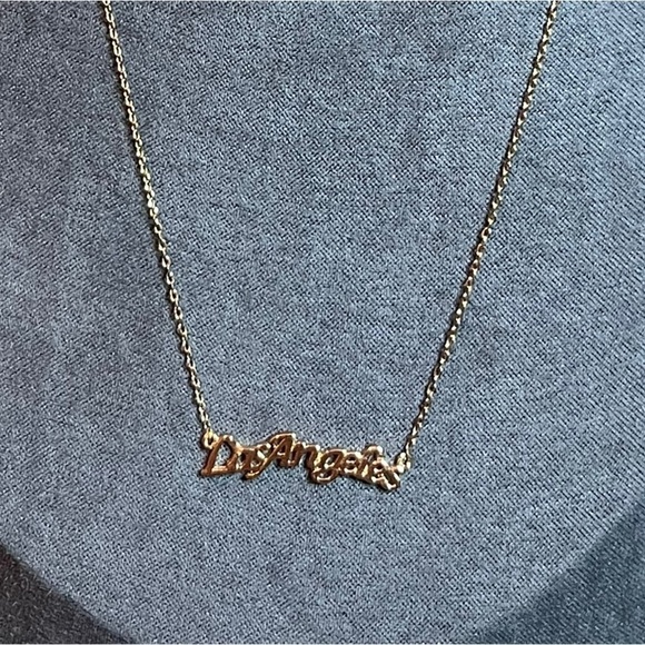 NWT L.A. Hearts Gold Tone Los Angeles Monogram Pendant Chain Necklace - Picture 4 of 8